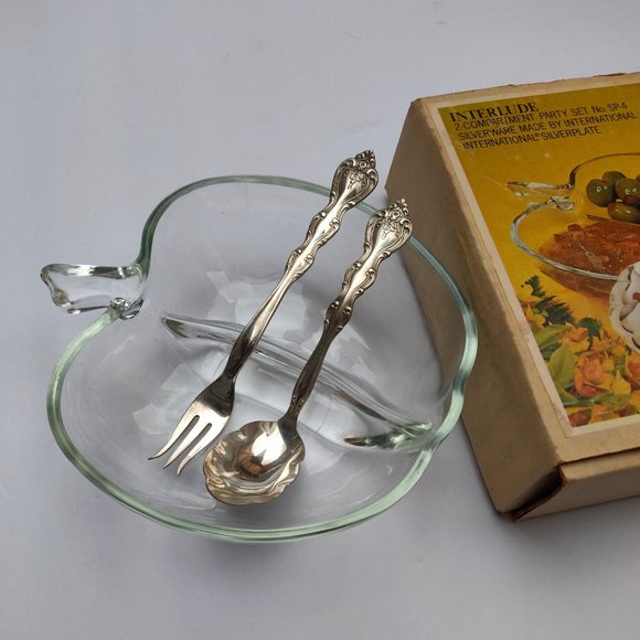 Vintage  Apple Party Set Glass Relish Tray - Picture 1 of 9